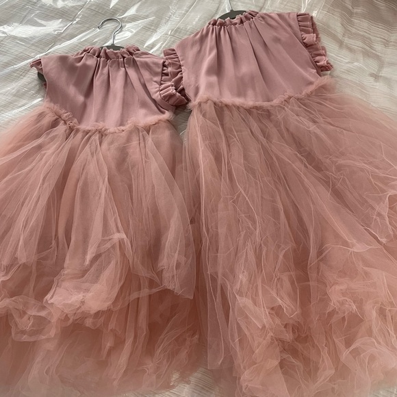 Girl gown - Picture 2 of 13